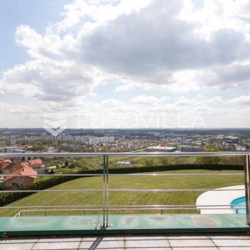 Gajnice, jedinstvena vila sa panoramskim pogledom na Zagreb