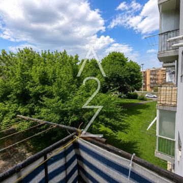 Garsonjera 25m2, 2 kat, Prečko