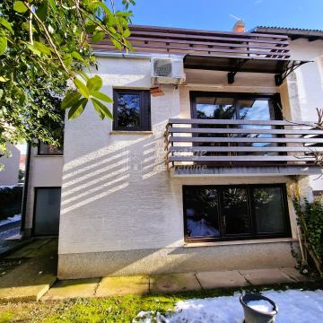 Gornja Dubrava, kuća 220m2 + garaža
