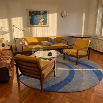 Gospodski stan s pogledom na more