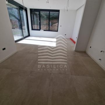 Gračani,novi smart home, 4sobni s vrtom, 2 terase i garaža