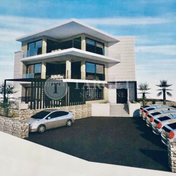 Grad Krk, građevinsko zemljište s projektom, 3 stana