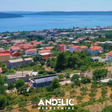 GRAĐEVINSKO ZEMLJIŠTE - KAŠTEL SUĆURAC