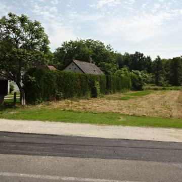 GRAĐEVINSKO ZEMLJIŠTE U M.SREDIŠĆU-z8