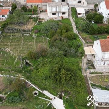 Građevinsko zemljište u Orašcu