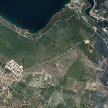 2 građevinska zemljište, svako zemljište 916m2, Paljuv