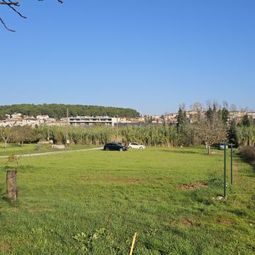 GRAĐEVINSKO ZEMLJIŠTE  PULA 367 M2