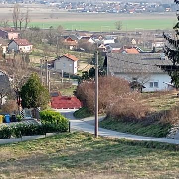 Građevinsko zemljište, Šenkovec, 4000 m2, stamb. 690 m2 + drvena kuća