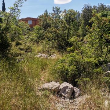 Građevinsko zemljište, i veliko i malo, 350 - 700 m2 Starigrad