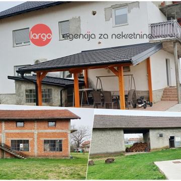 LUČKO - Građevinsko zemljište 3.888 m2, tri objekta