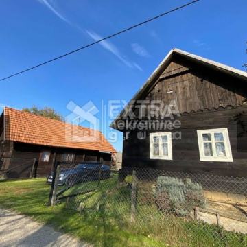 GUSTELNICA - DRVENI OBJEKT SA OKUĆNICOM