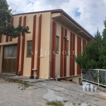 Hale na Marinićima