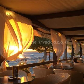 Mediteranska elegancija uz samu obalu - hotel 4* s wellness sadržajima