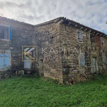 ISTRA, CEROVLJE - samostojeća kuća  s okućnicom