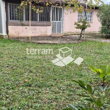 Istra, Medulin, kuća 69m2, okućnica 603m2  # prodaja