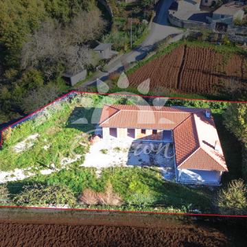 Istra, prizemnica u ROH BAU u mirnom mjestu