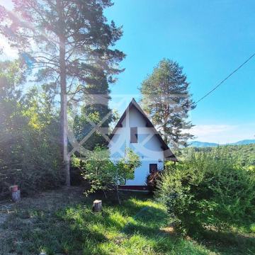 Jakovlje - kuća/vikendica s prekrasnim pogledom