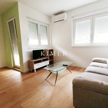 NOVOGRADNJA, JEDNOSOBAN. DUGOROČNO, PARKING