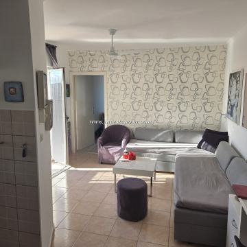 PRILIKA! Jednosoban stan u centru s pogledom na more Makarska