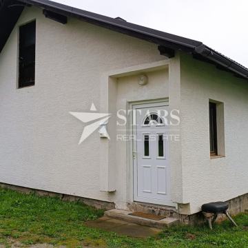 Josipdol - Kuća s okućnicom i dvorišnom zgradom – 8 km od centra