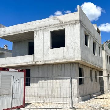 K. Gomilica - 1-soban stan s krovnom terasom + parking