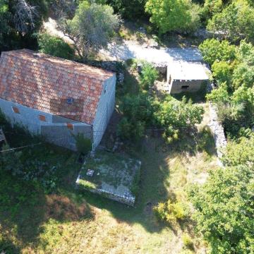 KAMENA KUĆA ZA OBNOVU NA PELJEŠCU - CIJENA NA UPIT