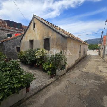 Kamena kuća za rekonstrukciju, 100 m² – Potomje, Pelješac, blizina mor