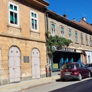 Karlovac centar, 4sobe, 114.29m2, 1.kat