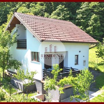 HITNO - KARLOVAC Ladvenjak uz Koranu, kuća 90m2, zemljište 400 m2