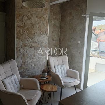 Kastav, kuća s apartmanima za prodaju