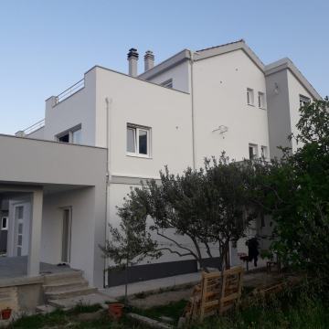 Kaštela, luksuzna kuća dvokatnica sa prekrasnim pogledom na more,380m2