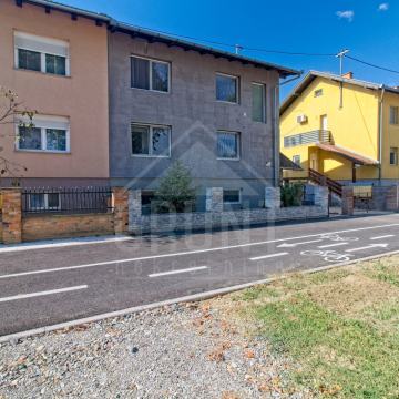 Katnica | 260 m2 | 4 spavaće sobe | Renovirano