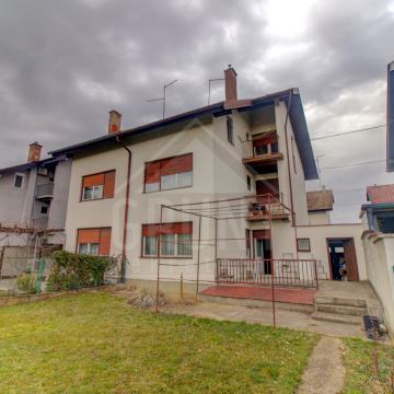 Katnica | 4 spavaće sobe | Garaža | Retfala