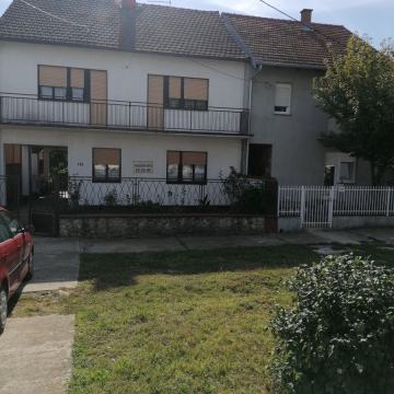 Katnica na glavnoj prometnici - Mirkovci