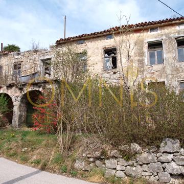 Klana-Breza Ruševina 200m2 spremna za obnovu