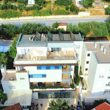 Klek,2-etažni stan 71,50m2 s terasom i pogledom na pelješki most