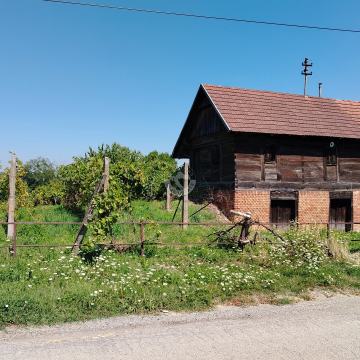 Kloštar Ivanić, kuća 80 m2, zemljište 740 m2, uporabna dozvola