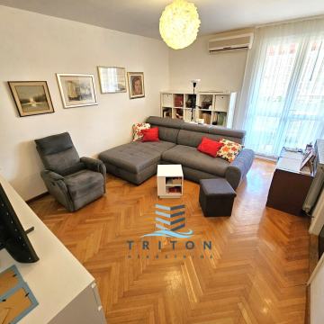 KOMFORAN DVOIPOSOBAN STAN 86,08 m2 UZ MOGUĆNOST TREĆE SOBE SPLIT III