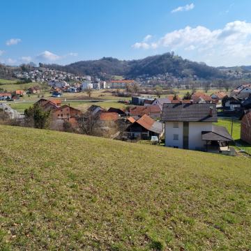 KRAPINSKE TOP. - Klokovec, građ.zem. 3700 m2, TOP lokacija, pogled
