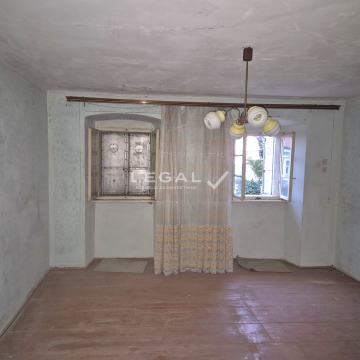 KRASICA-BAKAR- kuća (starina) 72m2, 3 sobe, okućnica, 170.000,00