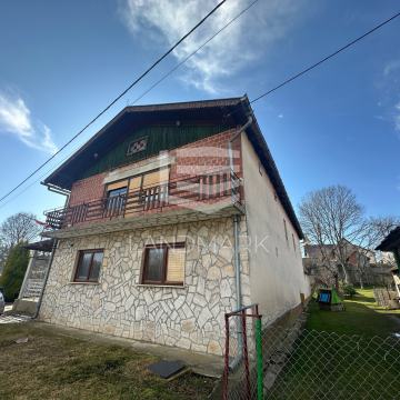 SNIŽENO!!! - KRIŽOVEC - kuća katnica - 200 m2 + GARAŽA
