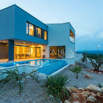 Krk, okolica, prekrasna vila sa bazenom i pogledom na more!