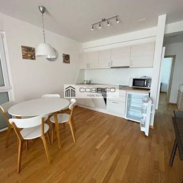 Krvavica, jednosoban stan s pogledom na more 51 m2