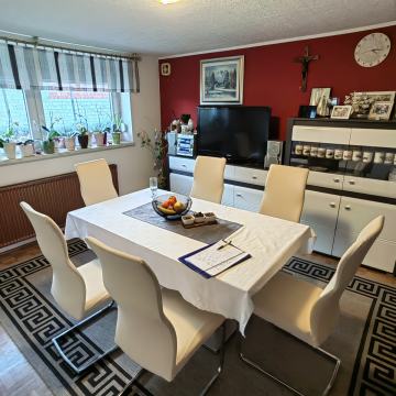 Kuća: Belica, 250.00 m2