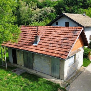 Kuća: Bobovec Rozganski,35.00 m2 na Zemljištu od 2.812.m2