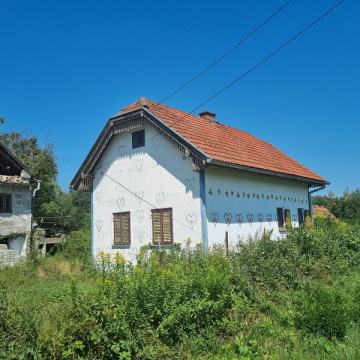 Kuća: Nova Drenčina, 40.00 m2
