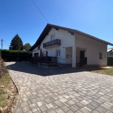 Kuća Dubravica (Lugarski Breg) + okućnica od 1200 m2 - useljivo!