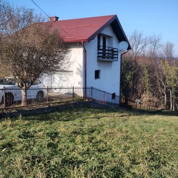 Kuća: Galgovo, 180.00 m2 katnica 1980.g. s garazom i podrumom