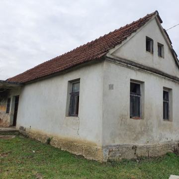 kuća: Hlebine, prizemnica, gospodarski objekti, oranica, 2313 m2