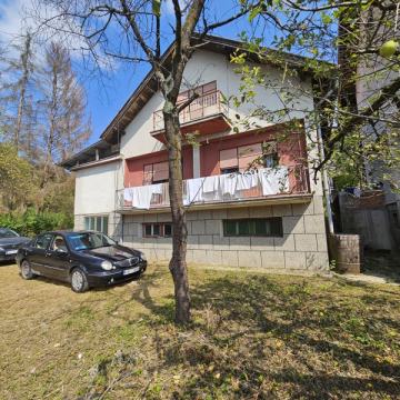 Kuća: Hrvatska Kostajnica, 100.00 m2